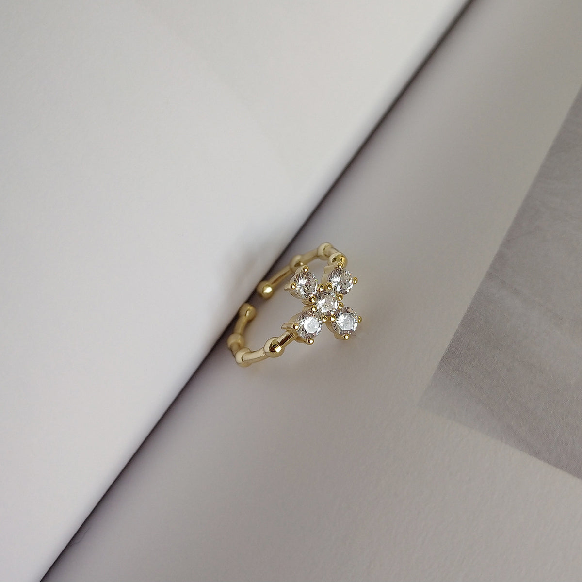 F廠-韓國韓版 925純銀白鑽十字架戒金色戒簡約百搭INS網紅小眾戒指「J940」25.06-2