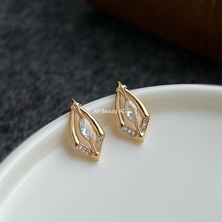 A廠-時尚高級感微鑲鋯石925銀針輕奢風芒星幾何新款耳飾耳環「6912」25.10-2