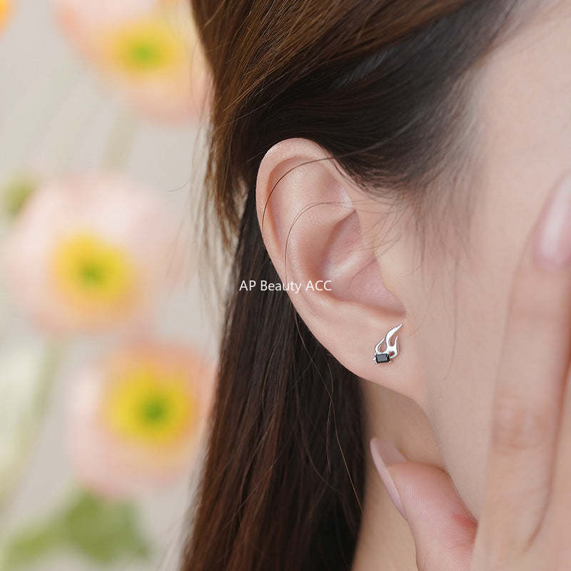 D廠-S925純銀精緻火焰耳環女輕奢個性幾何高級感小眾設計感耳飾「YC5154E_1」25.10-5