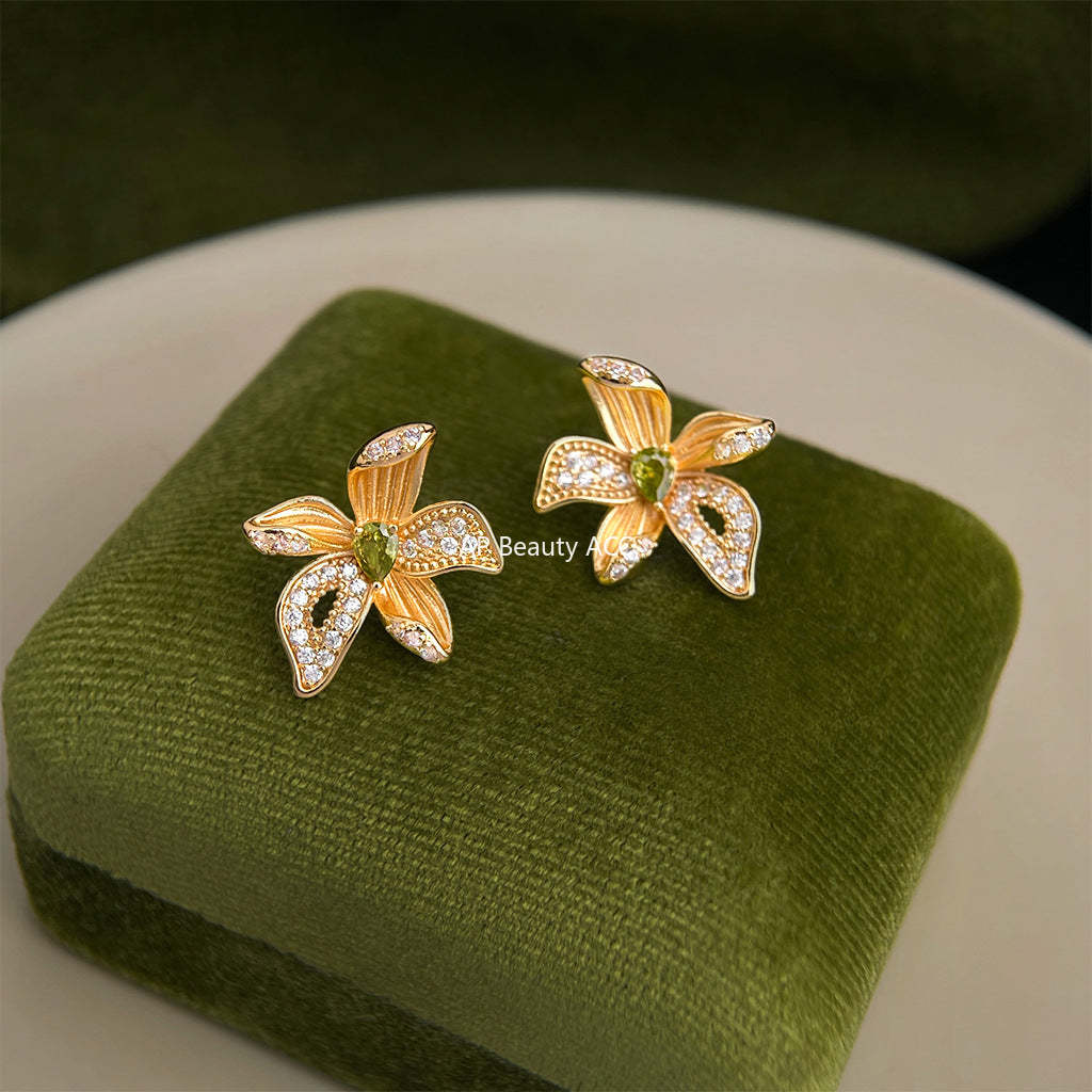 A廠-原創 鳶尾花設計師款微鑲鋯石s925銀針立體新款花朵耳環工廠耳飾女「6993」25.10-5