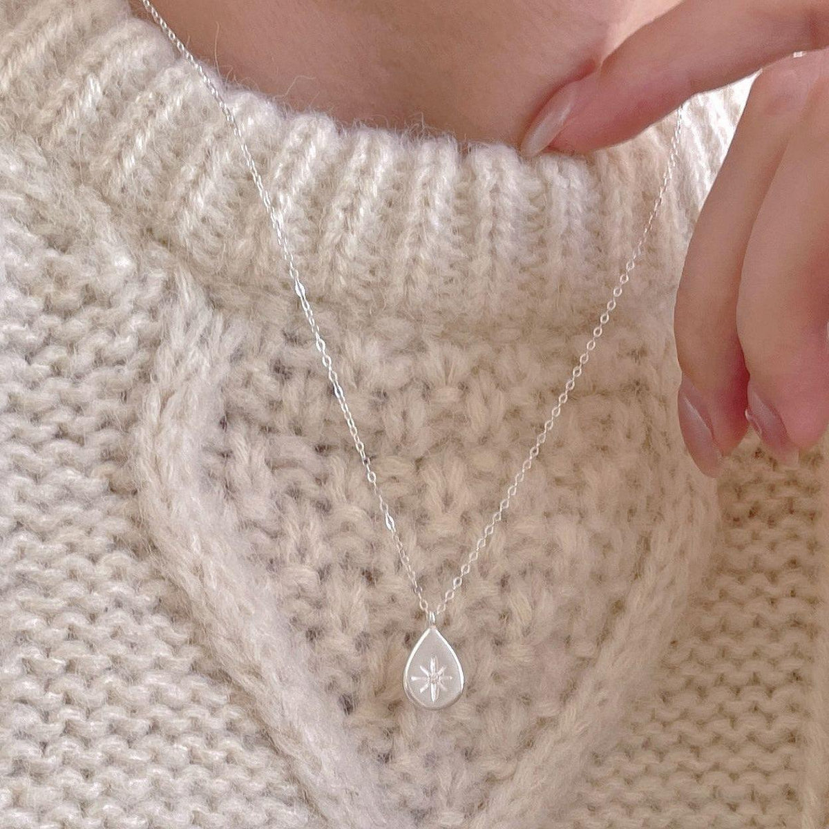 F廠-韓國韓版925純銀八芒星水滴項鍊簡約氣質ins網紅小紅書項「B1348」25.03-3