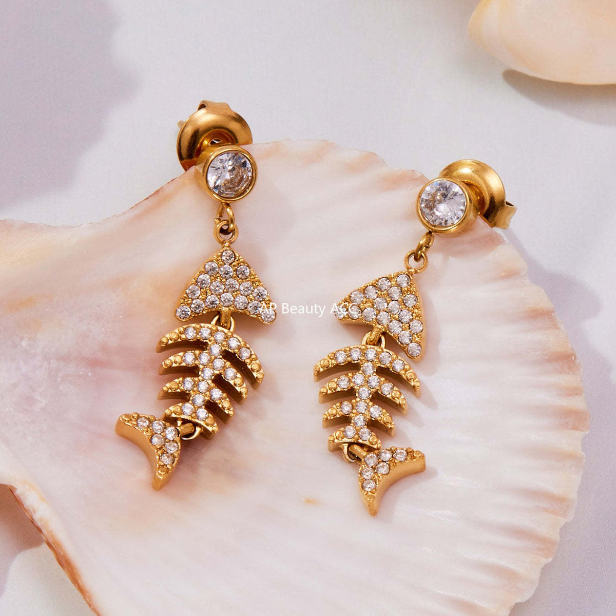 B廠-跨境新款魚骨造型滿鑽鋯石超閃耳環不鏽鋼鍍18k真金不掉色「F1123-F983」25.10-5