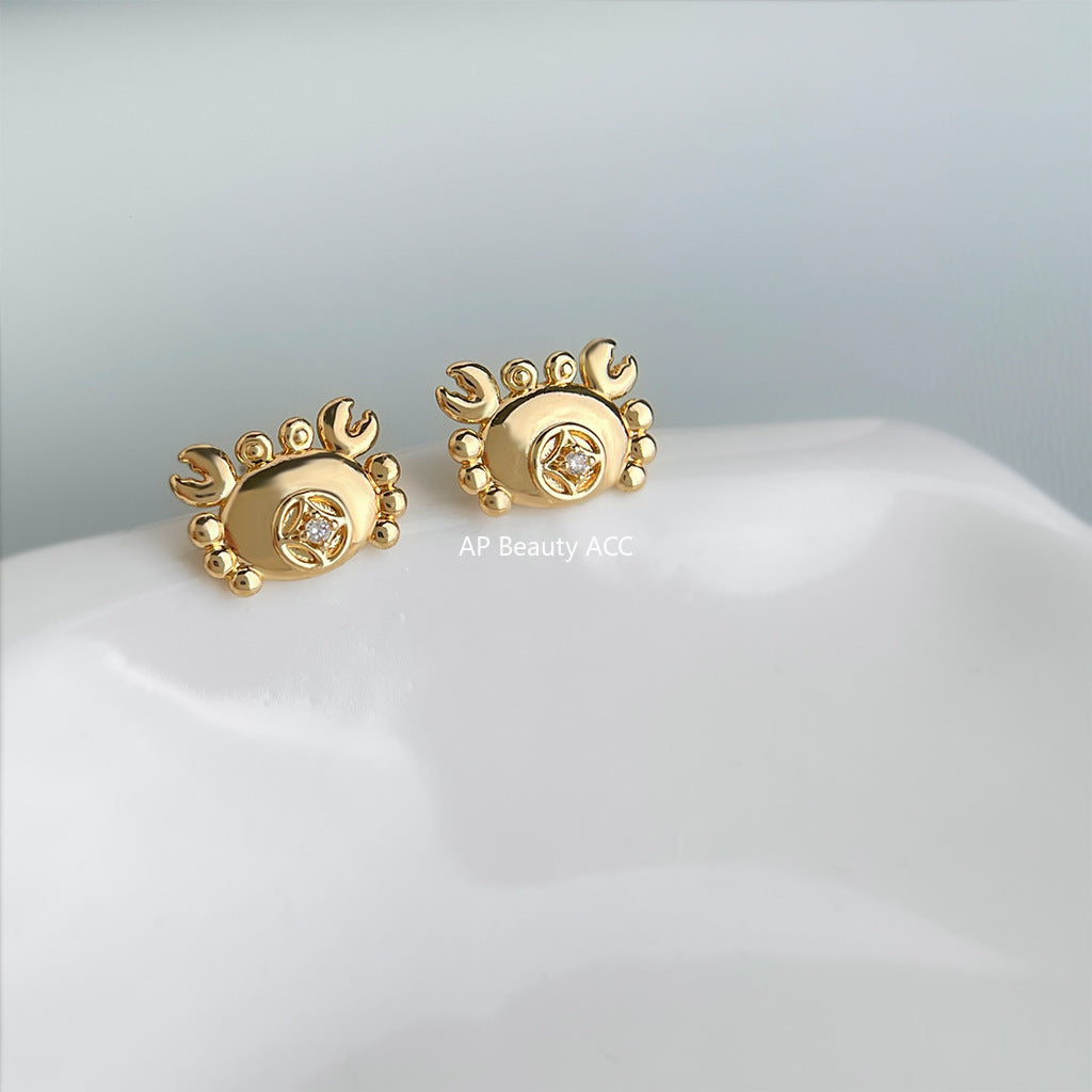 A廠-元寶蟹~原始設計微鑲鋯石925銀針鍍14K簡約時尚通勤新耳飾 耳釘「6903」25.10-3