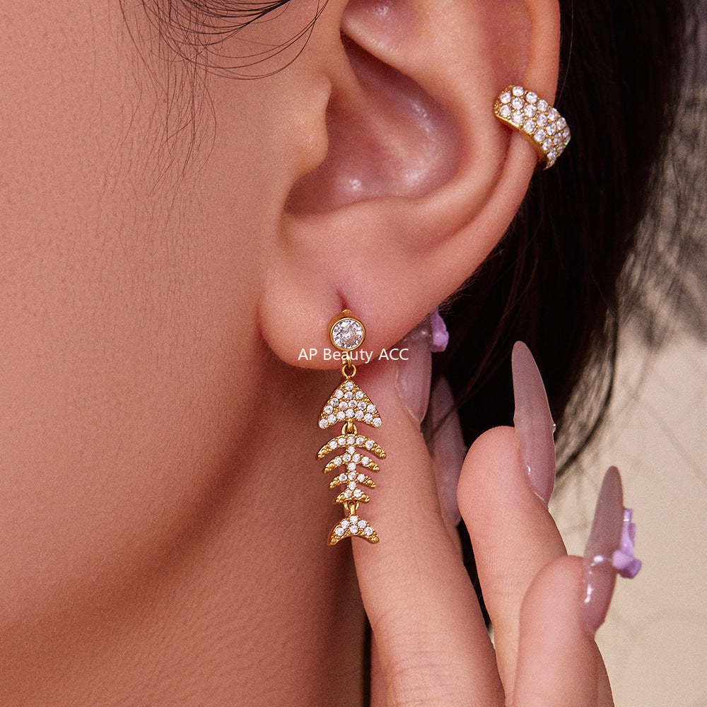 B廠-跨境新款魚骨造型滿鑽鋯石超閃耳環不鏽鋼鍍18k真金不掉色「F1123-F983」25.10-5