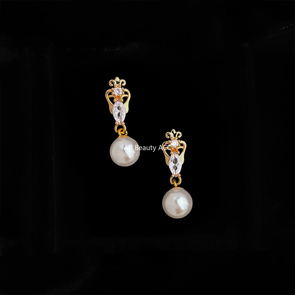 A廠-時尚輕奢風微鑲鋯石小香風珍珠耳飾氣質簡約通勤百搭工廠耳環飾品「6889」25.10-3