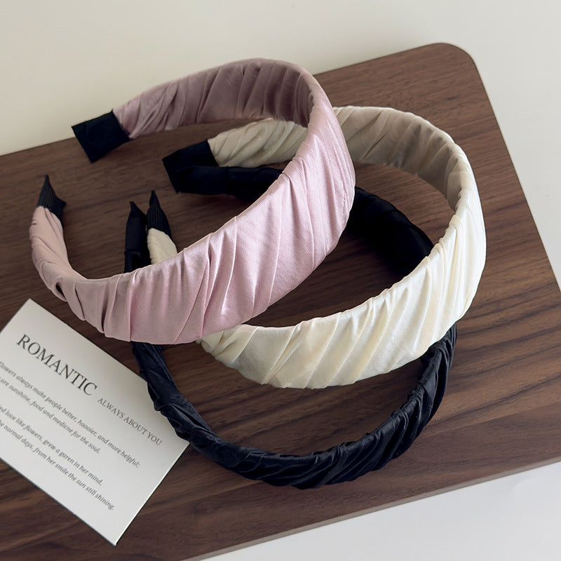 E廠-高品質低飽和度緞面質感褶皺髮箍女高顱頂布藝纏繞寬邊壓髮頭箍「27130」25.06-4