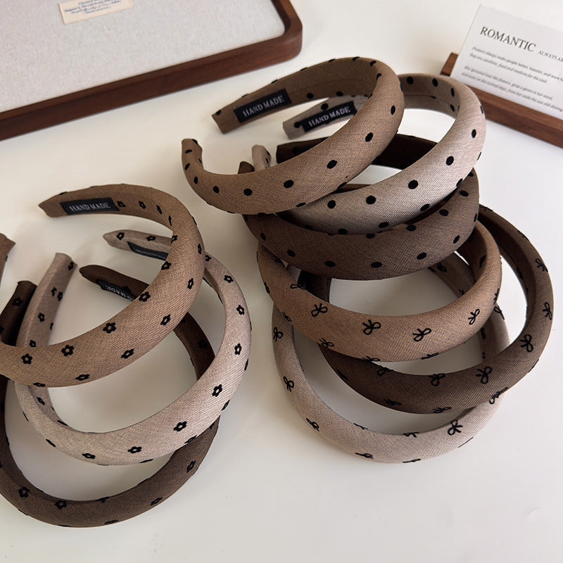 E廠-韓版小香風灰咖色系波點蝴蝶結小花布藝海綿髮箍秋冬時尚高級頭箍「27305」25.08-2