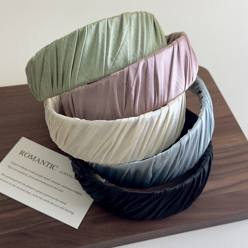 E廠-高品質低飽和度緞面質感褶皺髮箍女高顱頂布藝纏繞寬邊壓髮頭箍「27130」25.06-4