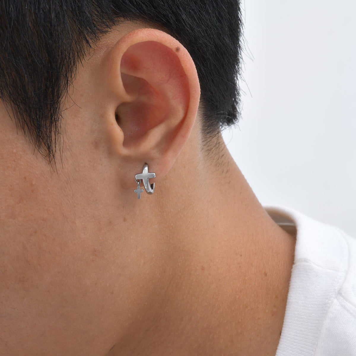 G廠-歐美時尚男士潮流個性耳環不鏽鋼十字架耳圈有耳洞款單只「EH-788」25.07-3