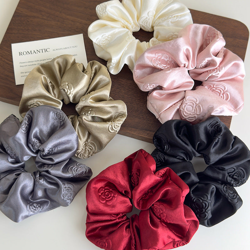 E廠-高級感純色輕奢立體壓花緞面大腸髮圈女慵懶風簡約百搭扎頭髮皮筋「27104」25.06-4