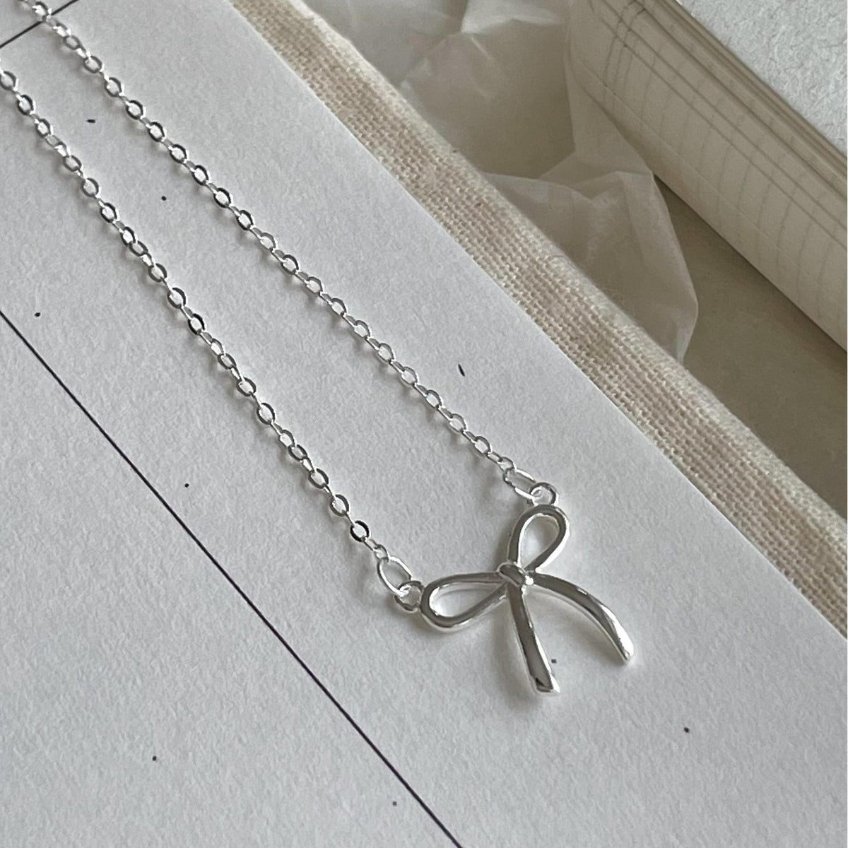 F廠-韓國韓版925純銀蝴蝶結項鍊簡約冷淡風INS小紅書項鍊「B1353」25.05-4