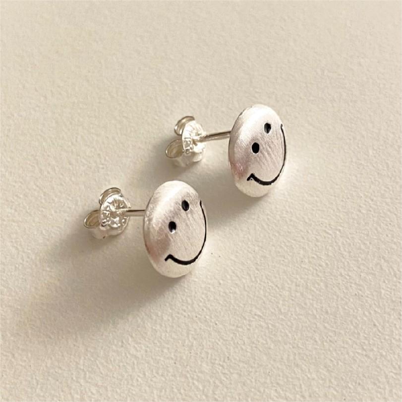 F廠-韓國韓版925純銀耳釘笑臉拉絲耳釘簡約時尚氣質ins風耳環「C1182」25.06-3