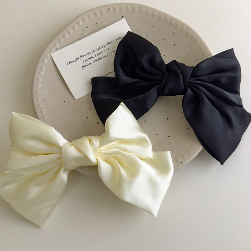 E廠-米白色優雅蝴蝶結髮飾在逃公主高級感髮夾緞面氣質彈簧夾頭飾頂夾「27080」25.06-3