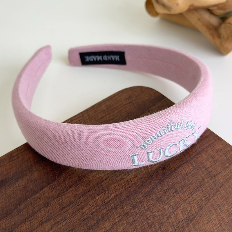 E廠-韓國網紅同款髮箍女布藝高顱頂刺繡字母髮箍髮卡百搭簡約頭箍髮飾「27082」25.06-3