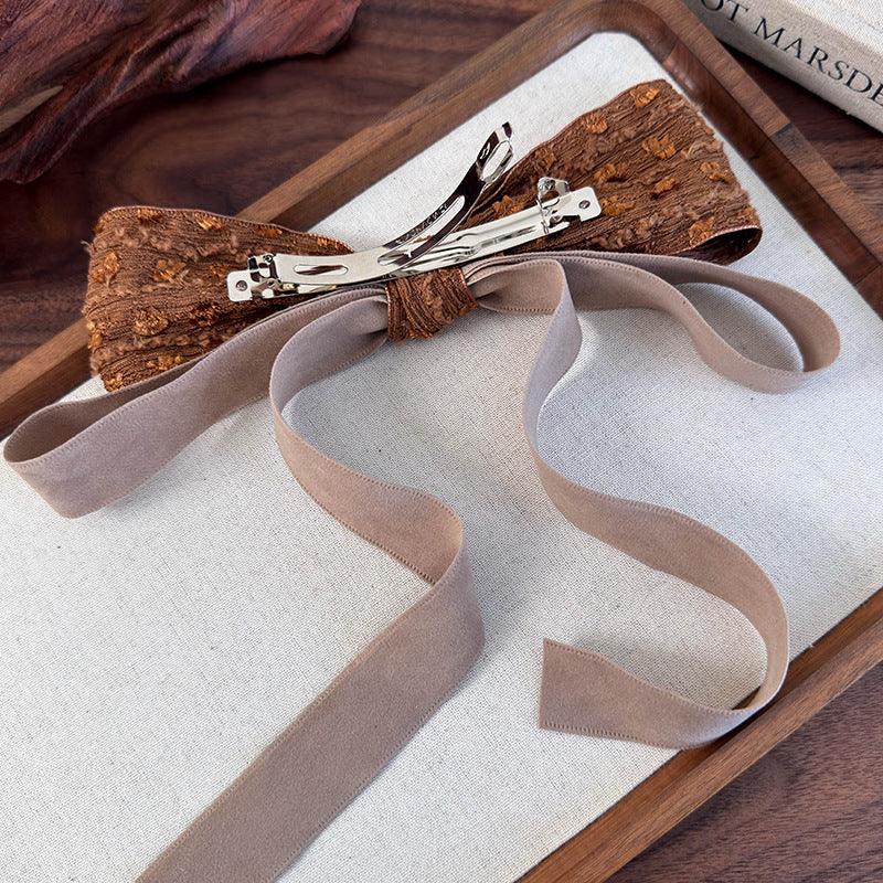 E廠-赫本風蝴蝶結飄帶髮夾2024新款復古優雅低馬尾布藝彈簧夾髮飾女「26174」24.10-4