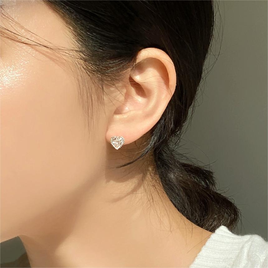 F廠-韓國韓版925純銀愛心鋯石耳釘簡約冷淡風氣質ins耳飾「C1241」25.09-1