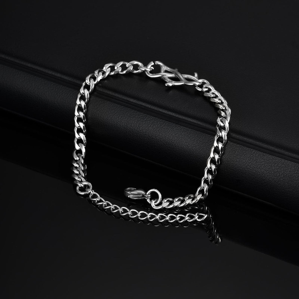 G廠-鈦鋼飾品 跨境歐美男士時尚簡約手飾不鏽鋼荊棘磨鏈手鍊「BR-2570」25.07-3