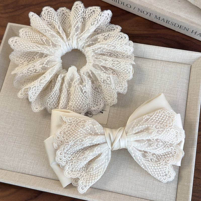 E廠-溫柔甜美米色刺繡蕾絲大腸髮圈小眾低馬尾盤髮頭繩蝴蝶結髮夾頭飾「26813」 25.04-3