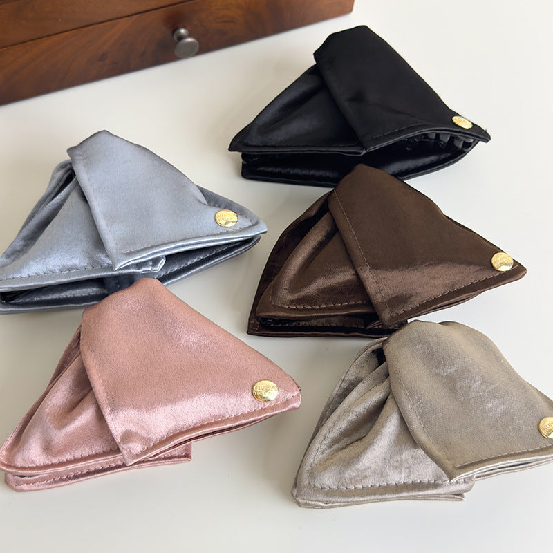 E廠-緞面貝殼三角抓夾純色布藝鯊魚夾高級感通勤盤髮夾子氣質髮飾髮抓「27064」25.06-2