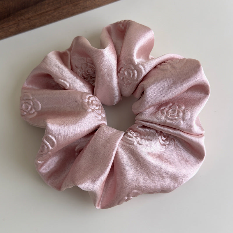 E廠-高級感純色輕奢立體壓花緞面大腸髮圈女慵懶風簡約百搭扎頭髮皮筋「27104」25.06-4