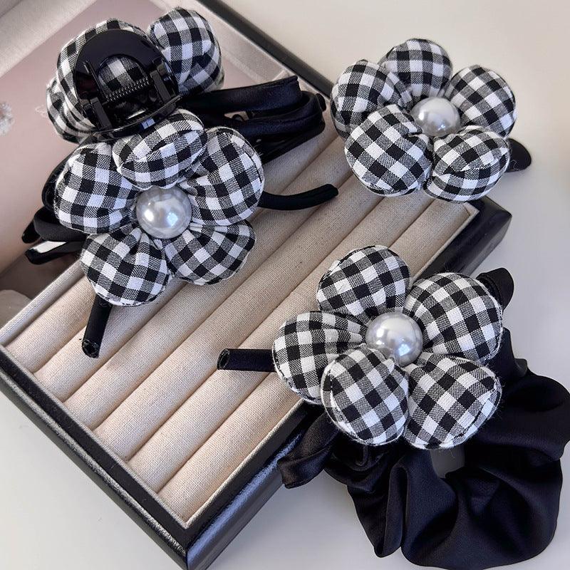 E廠-韓版新款黑白格子花朵珍珠抓夾後腦勺鯊魚夾大腸髮圈網紅頭繩髮飾「26182 26152」24.10-4