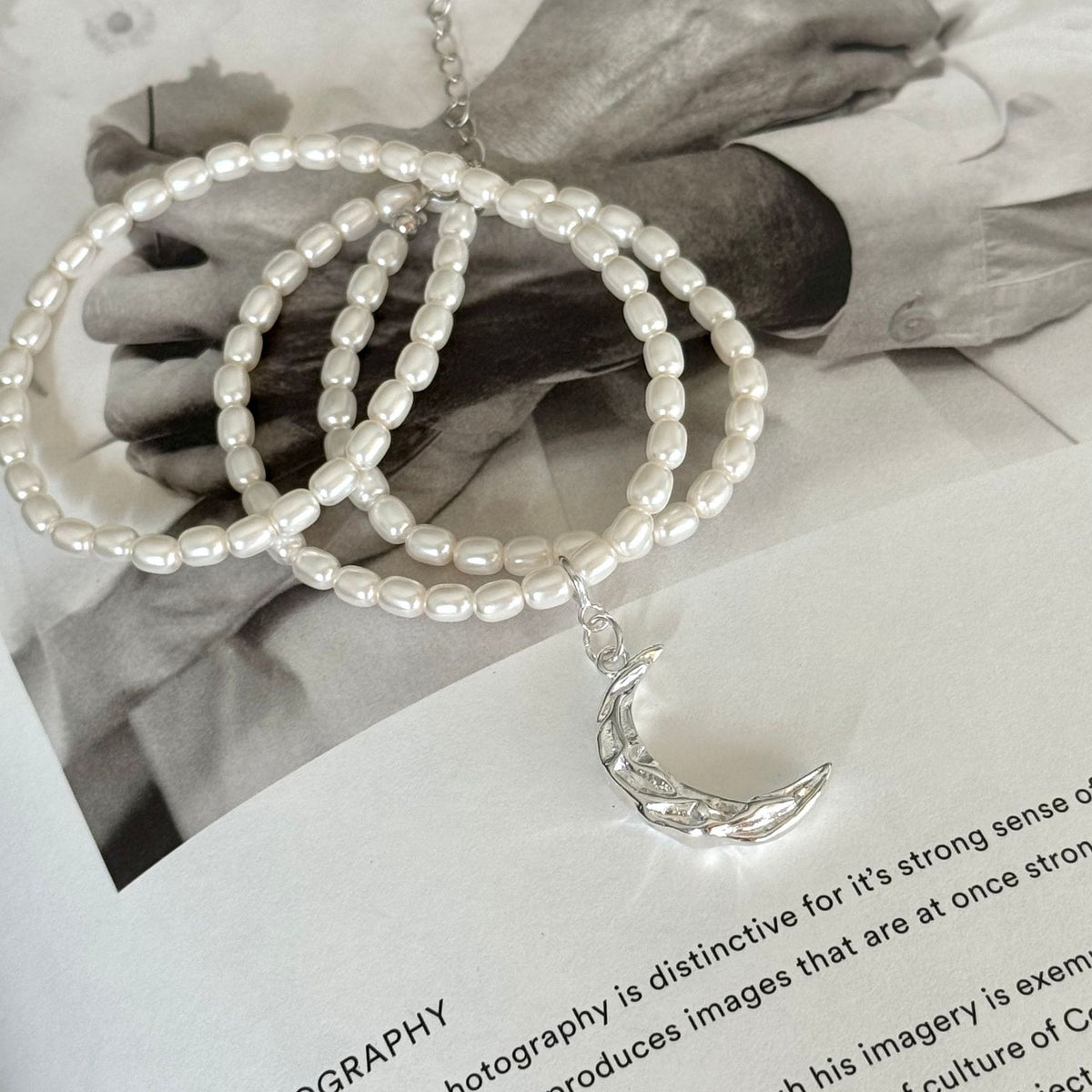 F廠-韓國韓版飾品925純銀項鍊褶皺波紋月亮人造珍珠項鍊頸鏈「B869」25.10-5