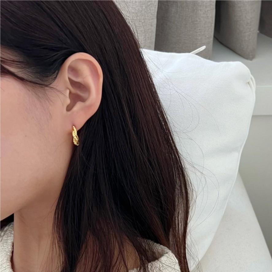 F廠-韓國韓版925純銀個性扭繩耳釘耳扣女簡約時尚ins風耳環「C1079」25.07-3