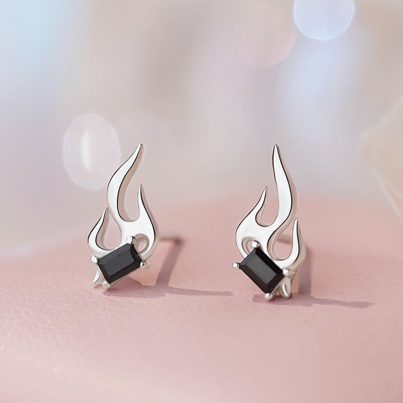 D廠-S925純銀精緻火焰耳環女輕奢個性幾何高級感小眾設計感耳飾「YC5154E_1」25.10-5