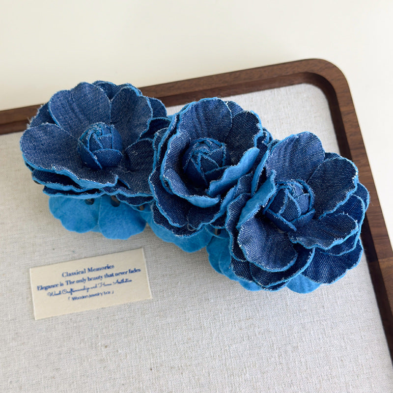 E廠-易夢玲同款復古牛仔山茶花香蕉夾高級感森系風竪夾高馬尾髮夾抓夾「27124」25.06-4