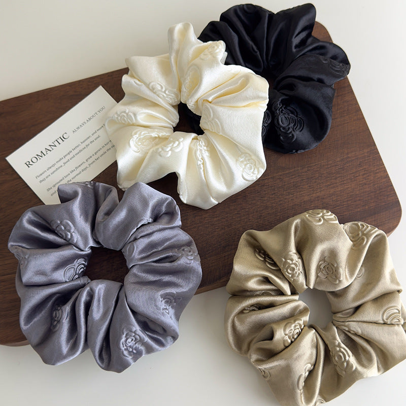 E廠-高級感純色輕奢立體壓花緞面大腸髮圈女慵懶風簡約百搭扎頭髮皮筋「27104」25.06-4