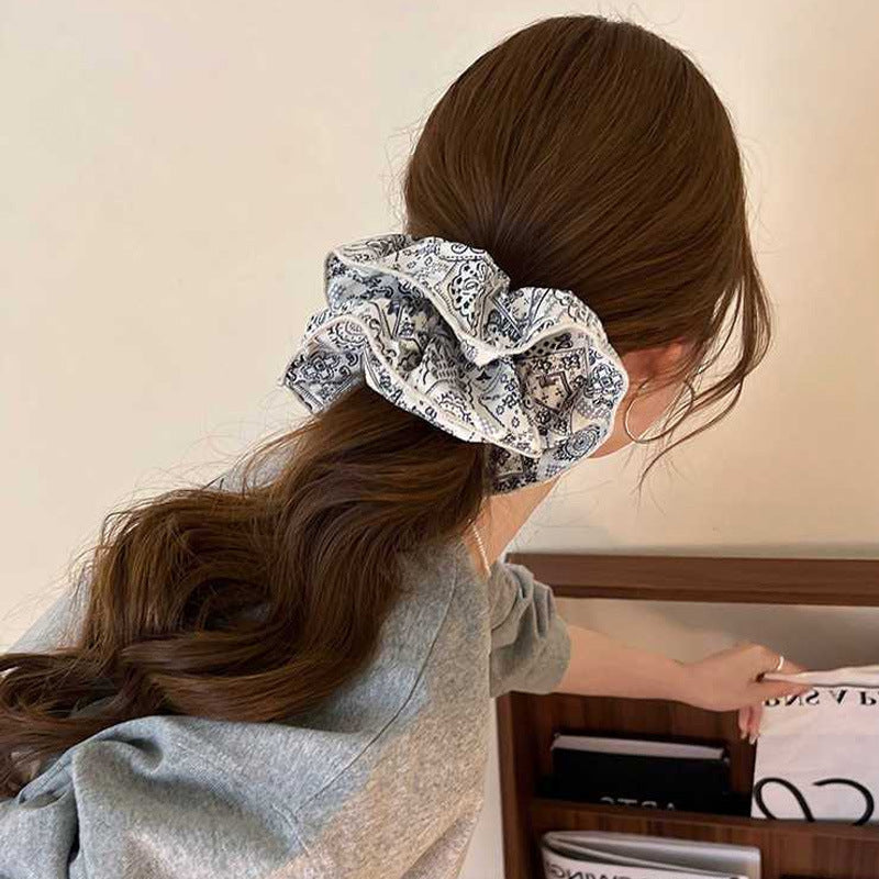 E廠-復古黑白文藝布藝頭繩高級感優雅印花大腸髮圈優雅丸子頭髮繩頭花「27320」25.08-3