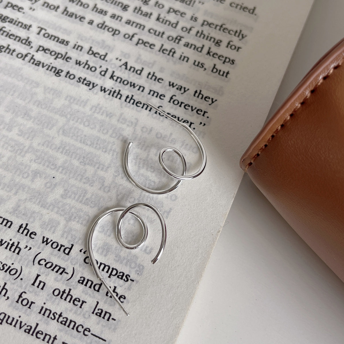 F廠-韓國韓版925純銀耳釘韓風INS極簡波紋耳環耳扣銀耳釘女「C899」25.07-1