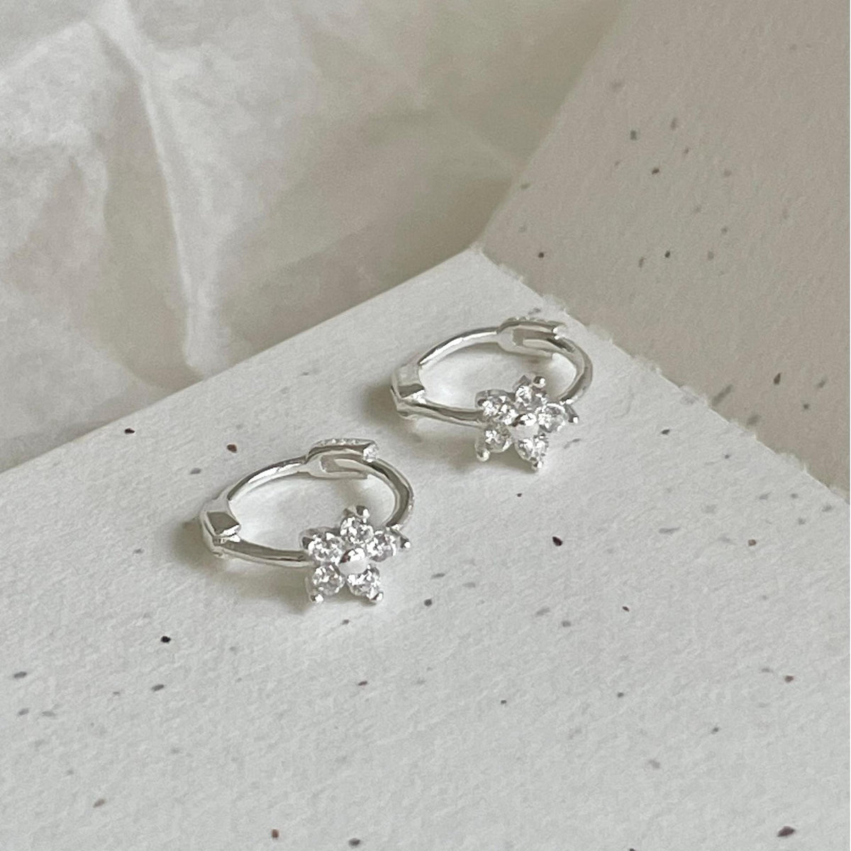 F廠-韓國韓版925純銀鋯石耳扣耳釘女簡約時尚ins小紅書耳環「C1409」25.09-3