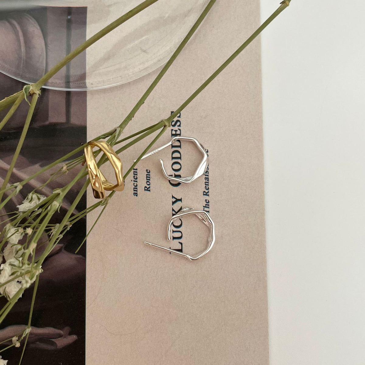 F廠-韓國韓版925純銀弧面折紋耳釘女簡約時尚ins風耳環耳飾「C880」25.08-1