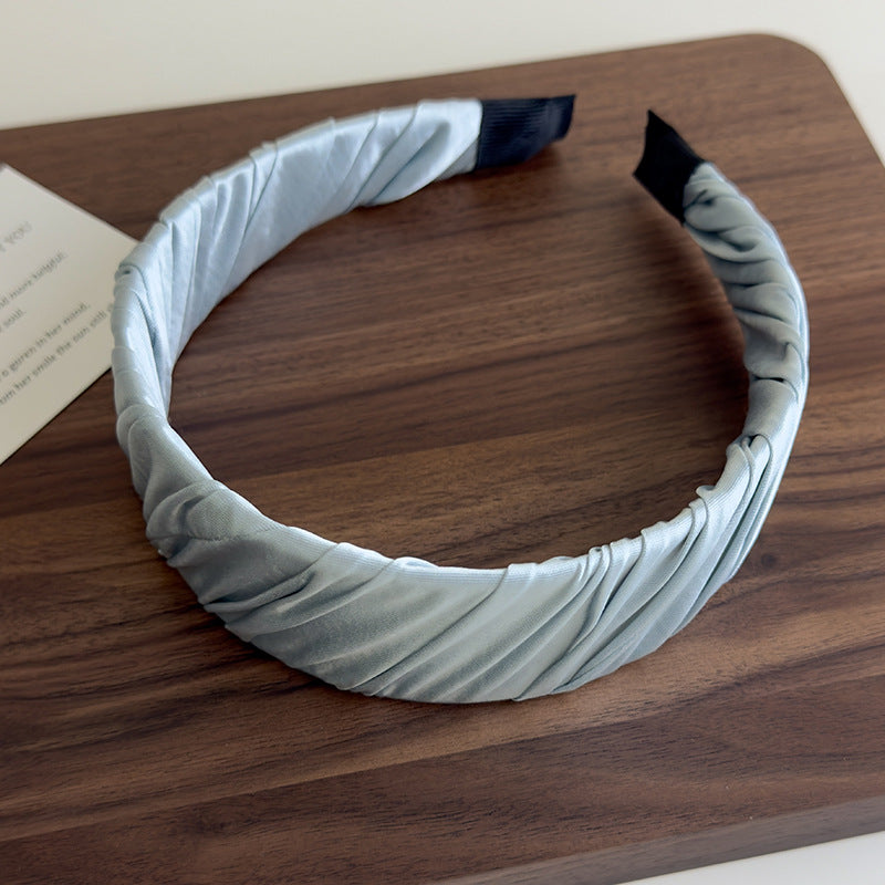 E廠-高品質低飽和度緞面質感褶皺髮箍女高顱頂布藝纏繞寬邊壓髮頭箍「27130」25.06-4