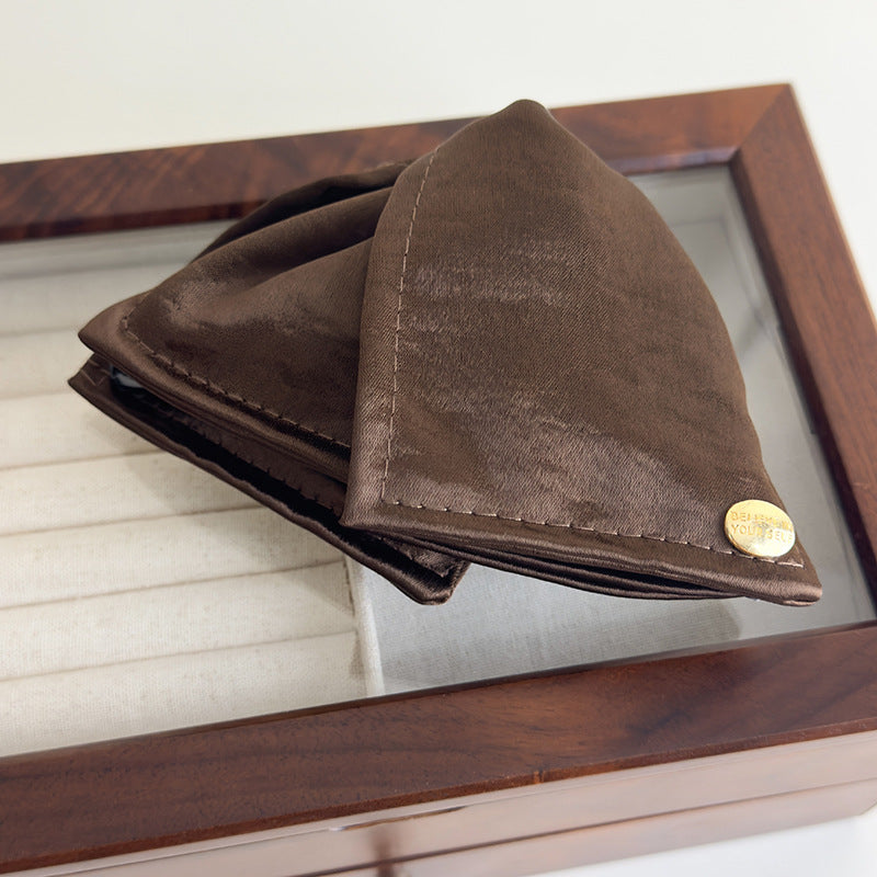 E廠-緞面貝殼三角抓夾純色布藝鯊魚夾高級感通勤盤髮夾子氣質髮飾髮抓「27064」25.06-2