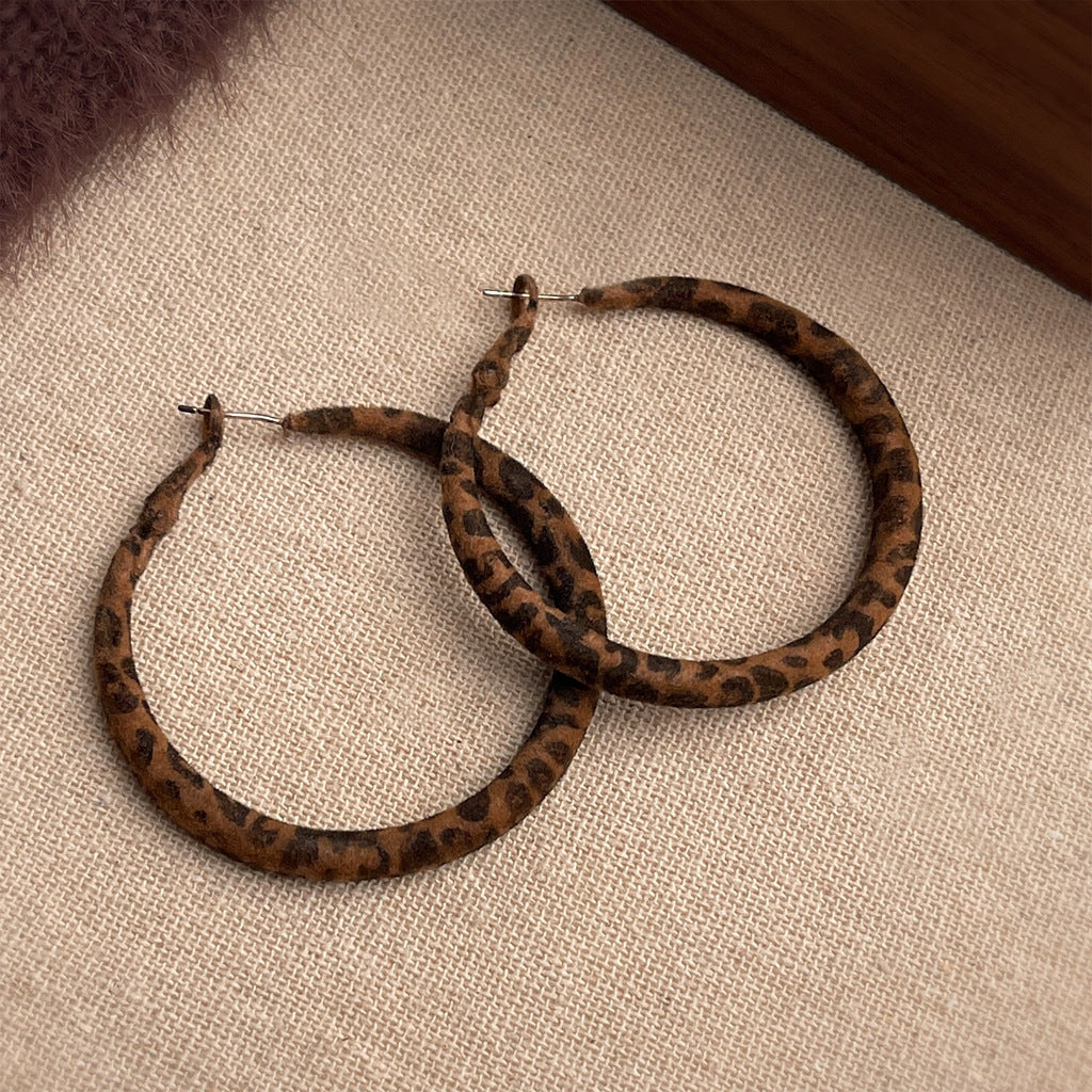 A廠-秋冬熱賣豹紋植絨誇張時尚歐美風幾何耳飾工廠 925銀針爆款耳環「6997-7000」25.10-5