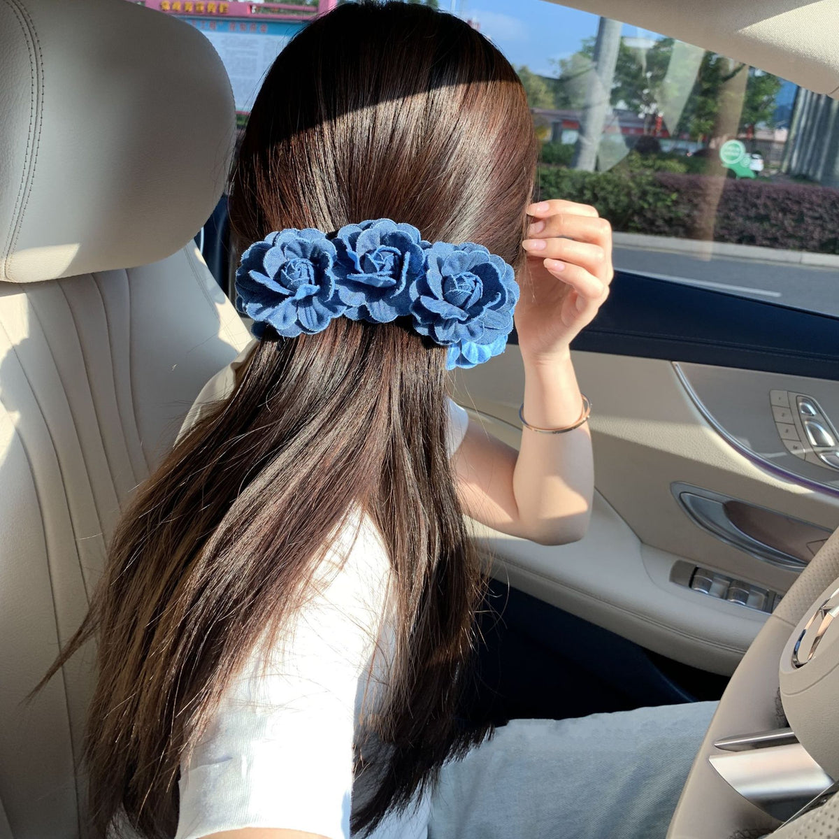 E廠-易夢玲同款復古牛仔山茶花香蕉夾高級感森系風竪夾高馬尾髮夾抓夾「27124」25.06-4