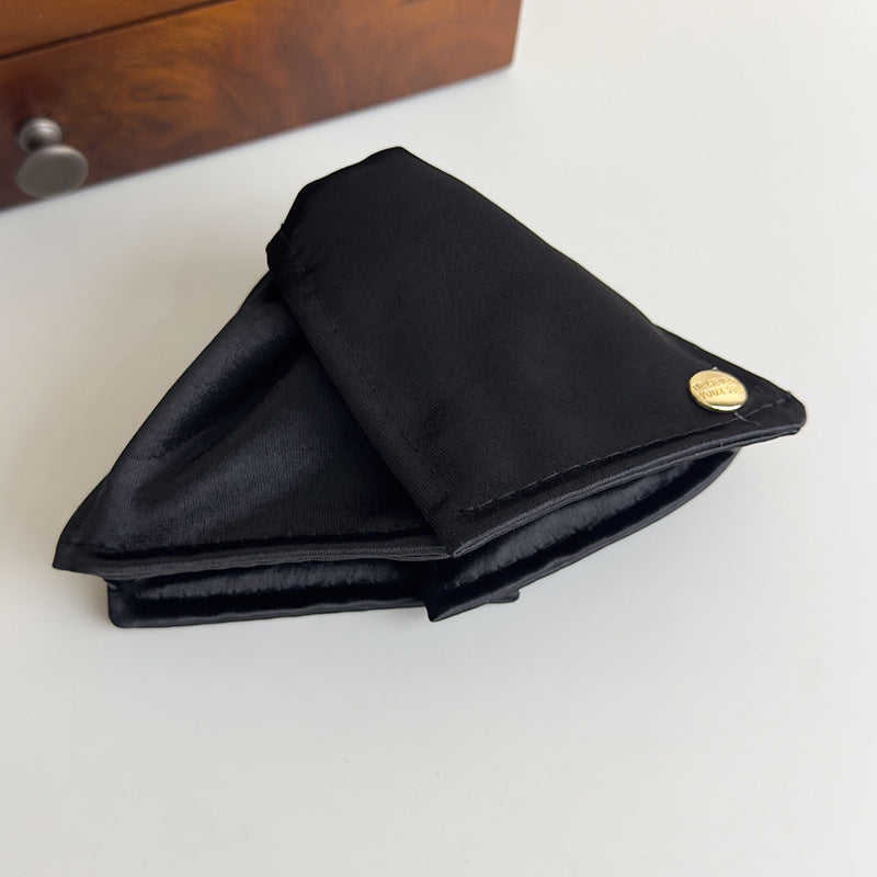 E廠-緞面貝殼三角抓夾純色布藝鯊魚夾高級感通勤盤髮夾子氣質髮飾髮抓「27064」25.06-2