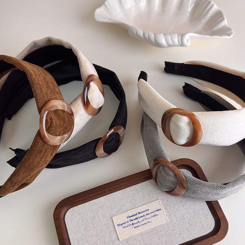 E廠-秋冬經典絨布醋酸扣子髮箍女2025新款復古百搭寬邊髮卡洗臉頭箍女「27358」25.08-4