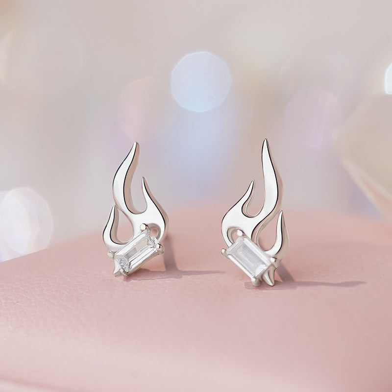 D廠-S925純銀精緻火焰耳環女輕奢個性幾何高級感小眾設計感耳飾「YC5154E_1」25.10-5