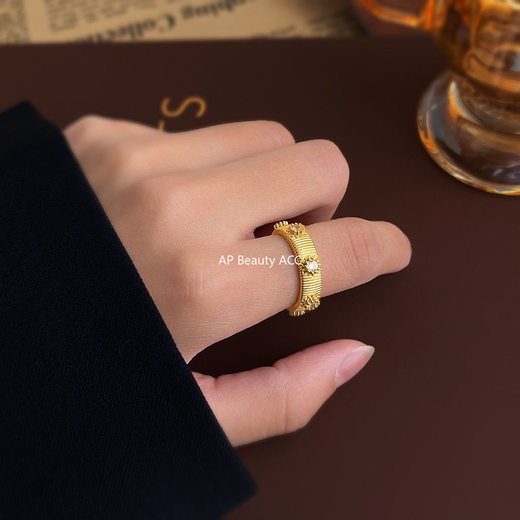 A廠-時尚高級感紋理戒指微鑲鋯石厚鍍18K真金開口戒指環「5357」25.10-1