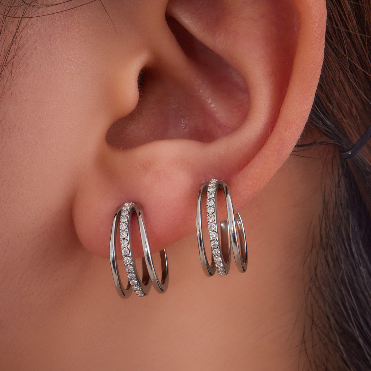 B廠-歐美跨境新款飾品不鏽鋼鑲鋯石三層耳骨夾耳飾簡約時尚耳環「F428-F421」25.08-5