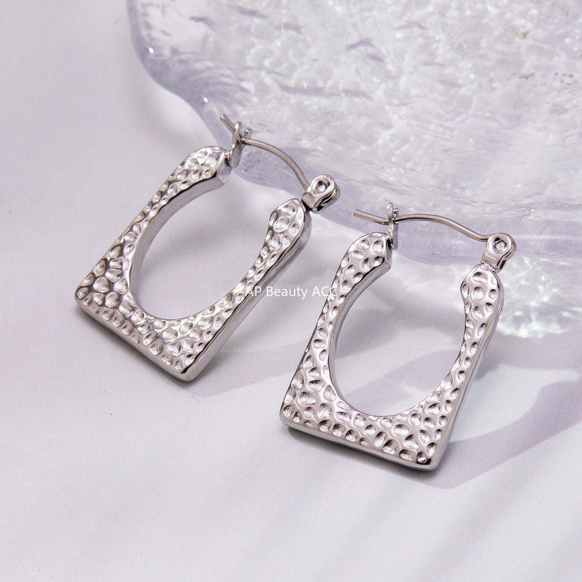 B廠-不鏽鋼幾何U型重工錘紋耳環跨境熱銷新款耳飾鍍18k金不掉色「F624」25.10-5