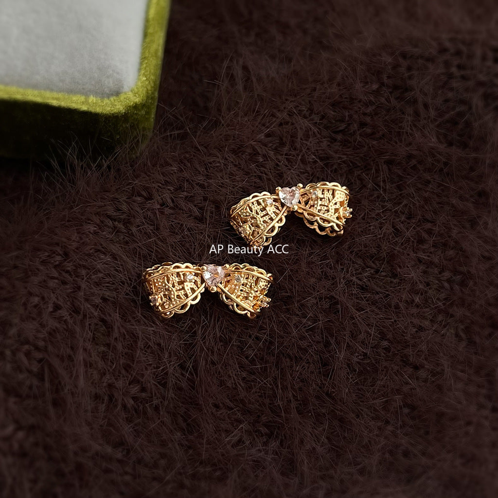 A廠-時尚老錢風微鑲鋯石925銀針蕾絲花邊鏤空蝴蝶結新款耳釘「6915」25.10-2