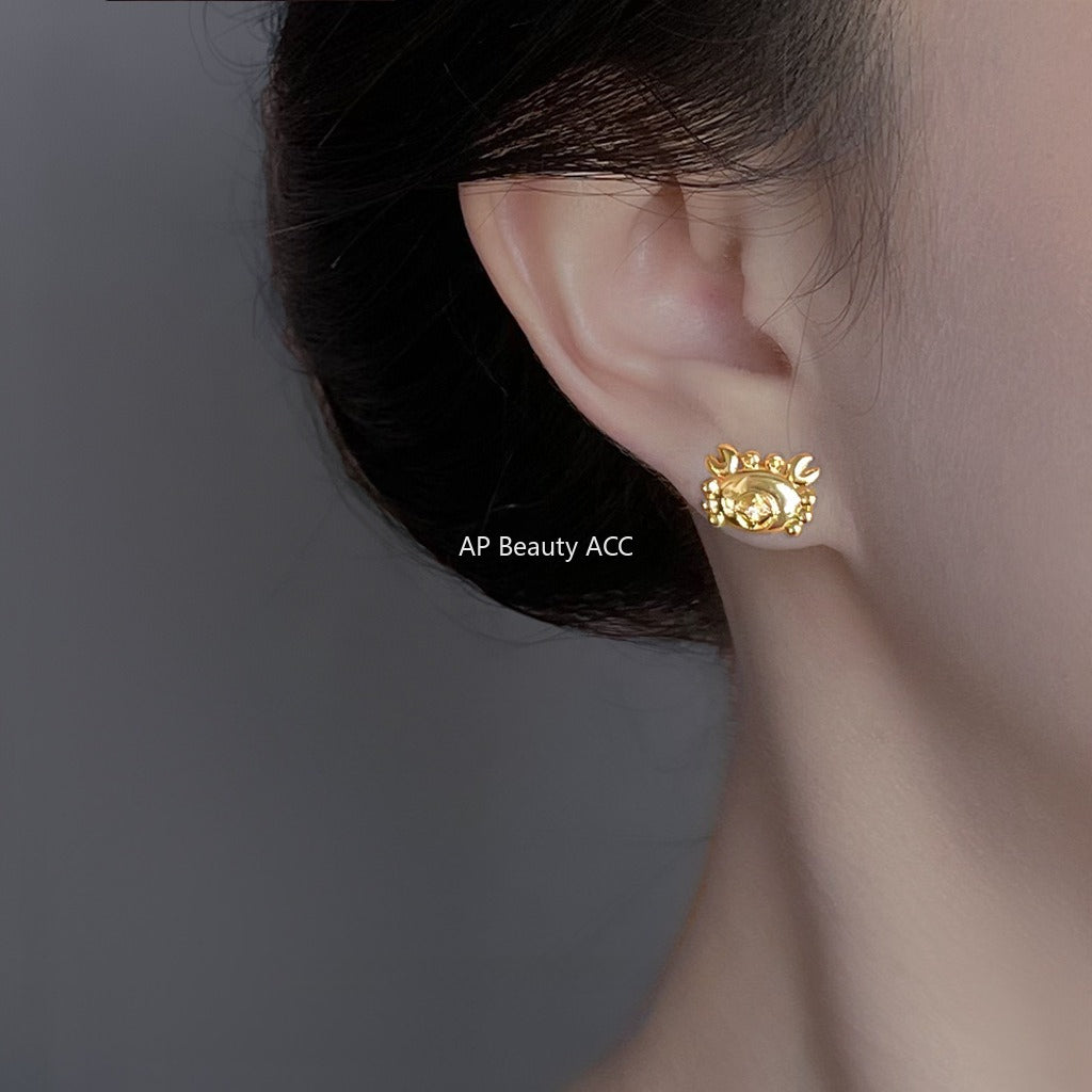 A廠-元寶蟹~原始設計微鑲鋯石925銀針鍍14K簡約時尚通勤新耳飾 耳釘「6903」25.10-3