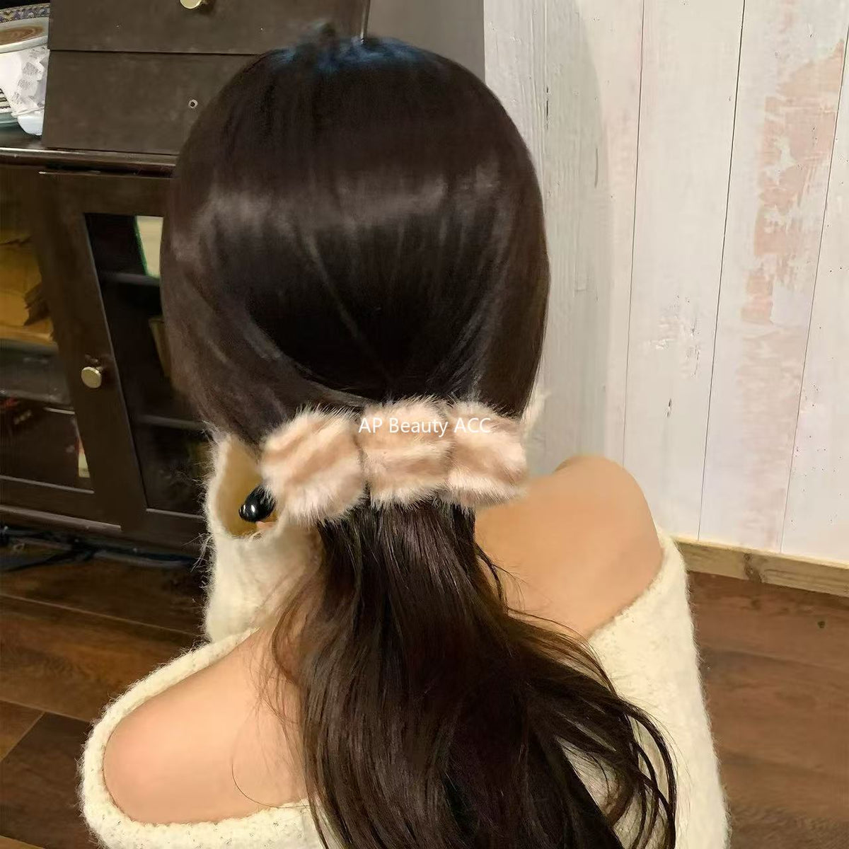 E廠-韓系虎斑豹紋毛絨香蕉夾毛絨絨竪夾高級感盤髮夾馬尾竪夾半扎髮抓「27619」25.10-5