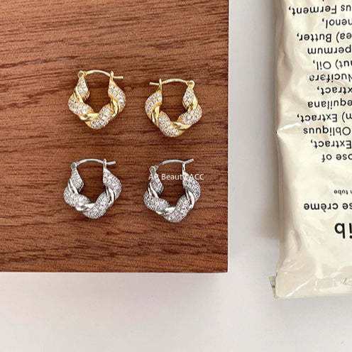 C廠-法式慵懶風銀針鋯石耳環女小眾高級感氣質百搭牛角包耳扣精緻耳飾「EH-4116」25.10-5