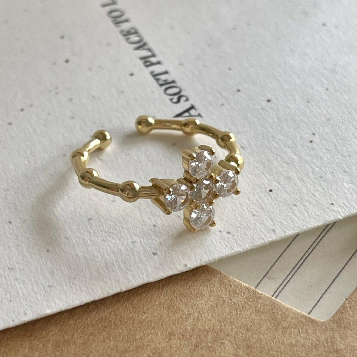 F廠-韓國韓版 925純銀白鑽十字架戒金色戒簡約百搭INS網紅小眾戒指「J940」25.03-4