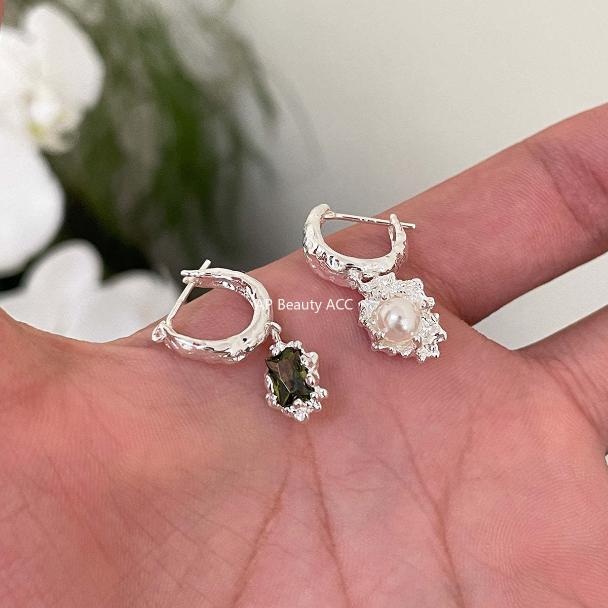 C廠-新中式墨綠鋯石銀針耳環小香風高級感不對稱珍珠耳扣輕奢氣質耳飾「EH-4120」25.10-5